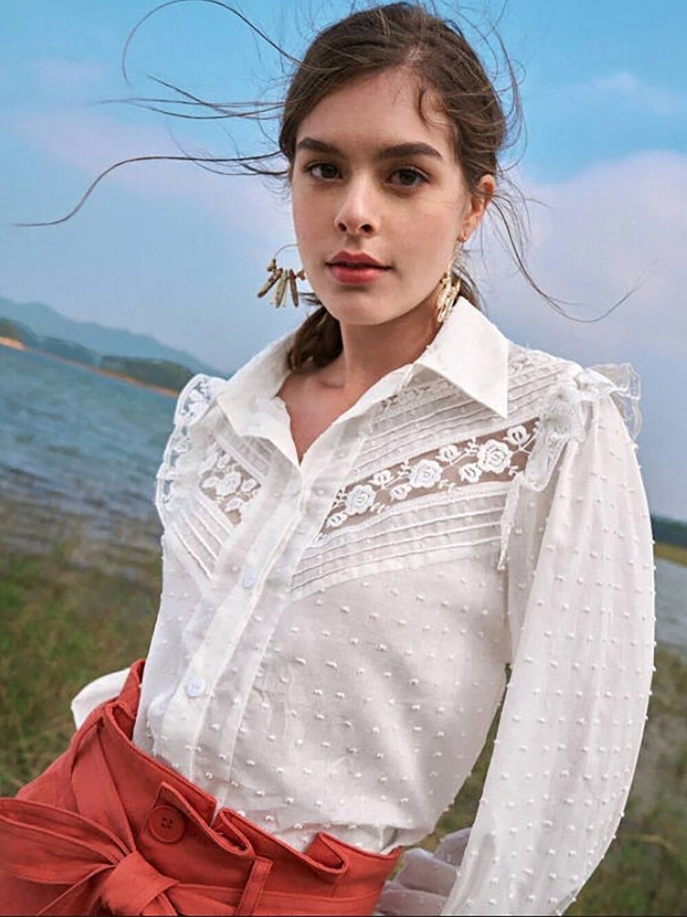 SHEIN COLLECTION White Lace Ruffle Blouse – Size S (4) – NWOT
